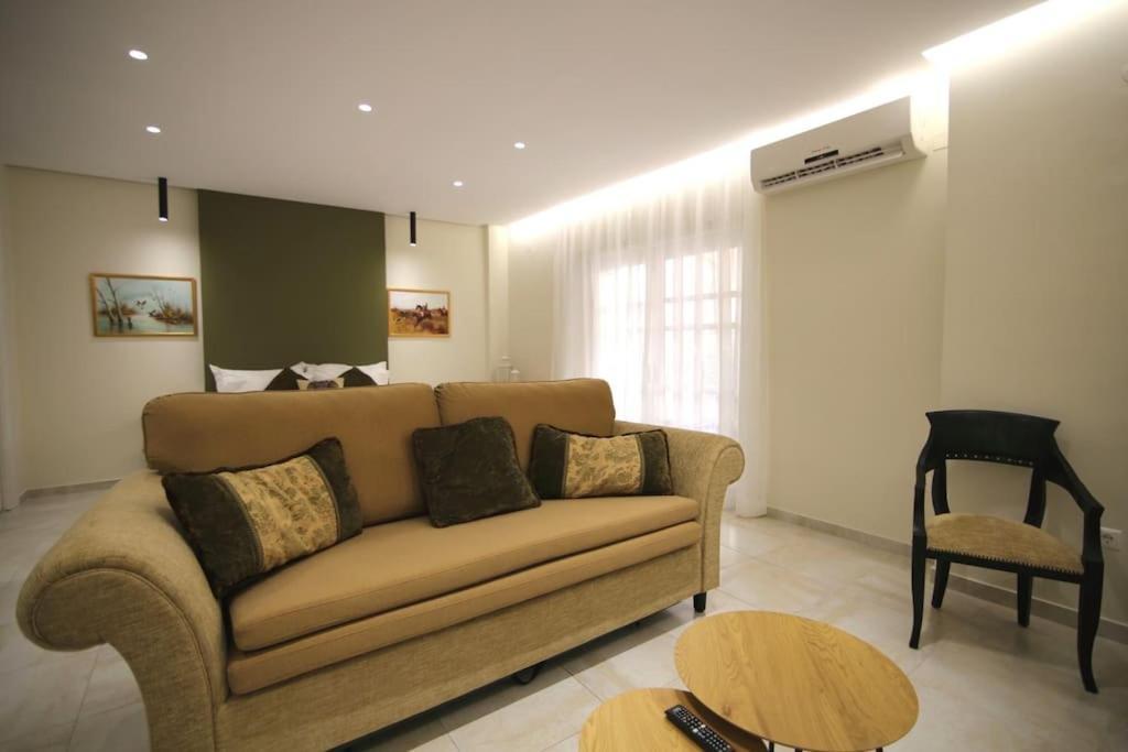 Eclectic Apartment Near Downtown Iraklio Exteriér fotografie